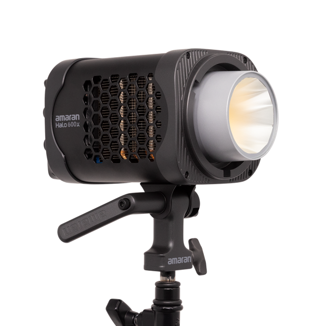 Amaran Halo 600x bi-color COB LED
