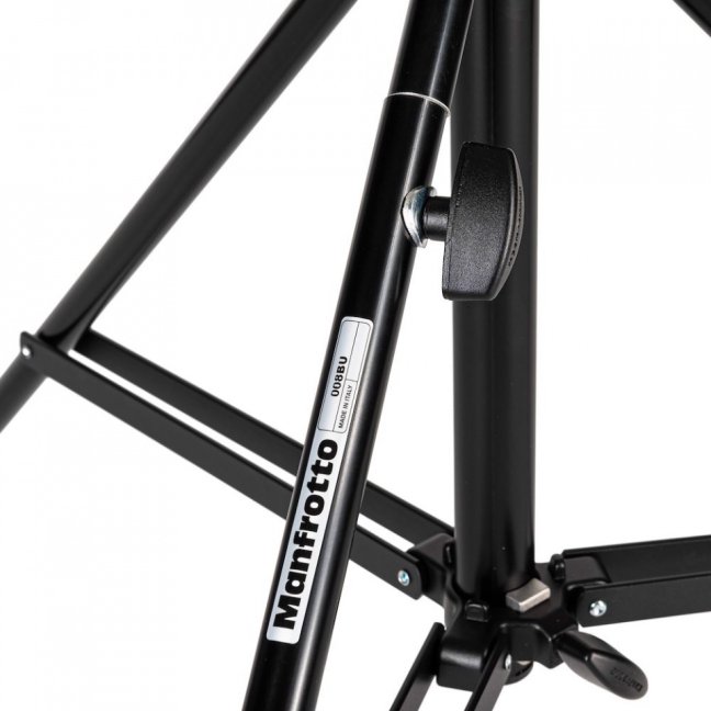 Black Alu Stand