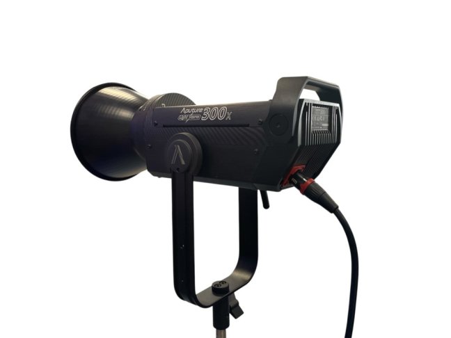 Aputure LS C300X (V-mount)