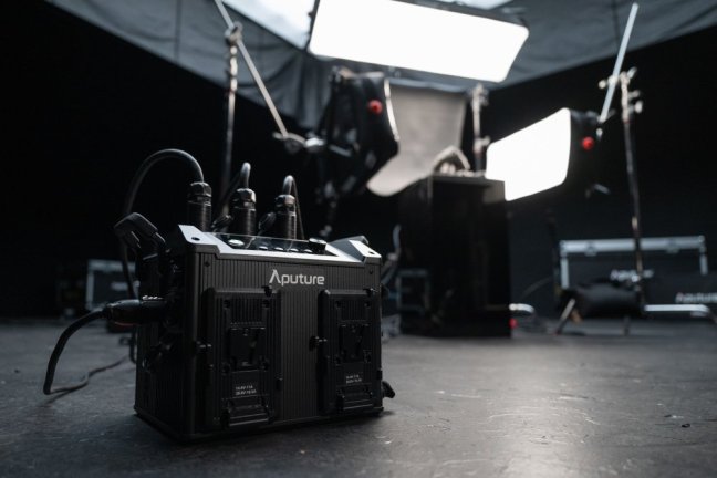 Aputure INFINIMAT 2x4 KIT s čirým softboxem