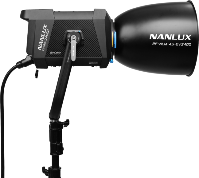 NANLUX Evoke 2400B Spot Light s 45° reflektorem v měkké tašce