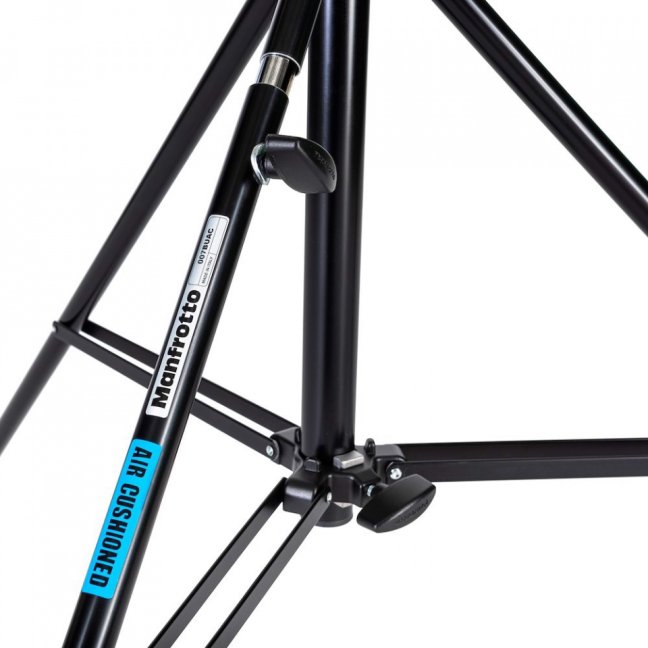 Black Alu Senior Stand