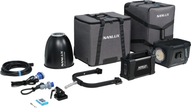 NANLUX Evoke 2400B Spot Light s 45° reflektorem v měkké tašce